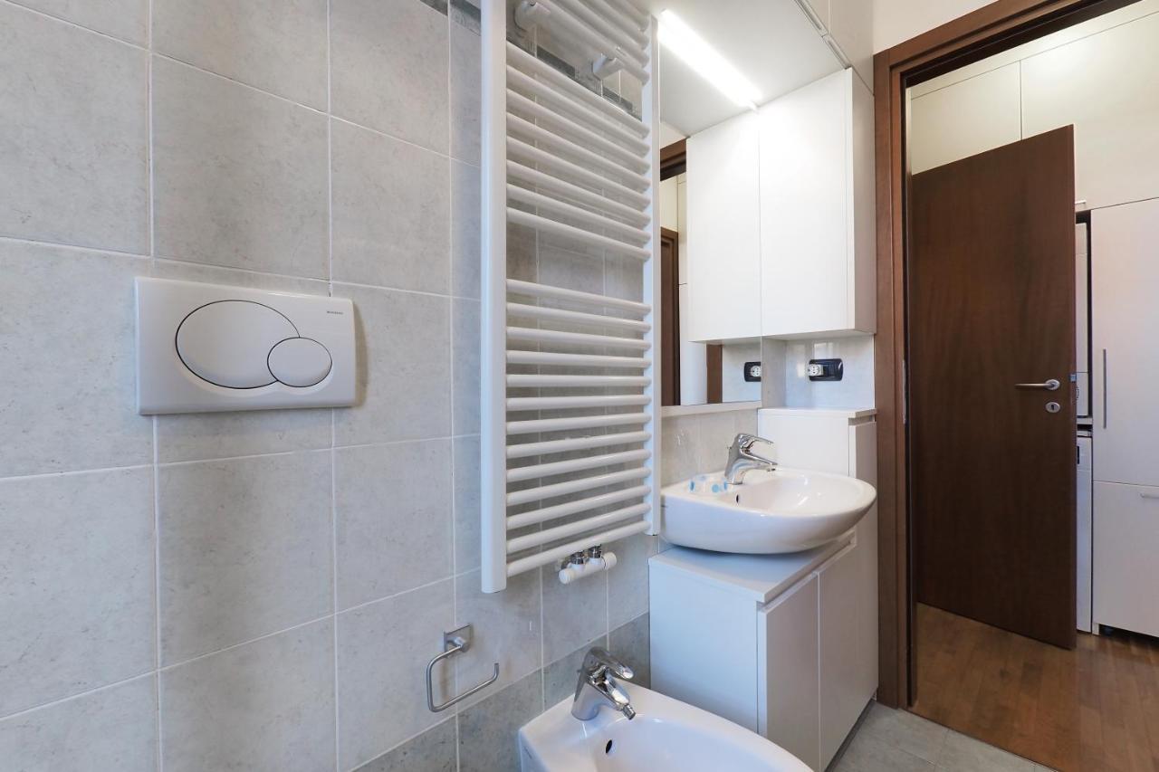Appartement Primopiano - Eraclito à Milan Extérieur photo